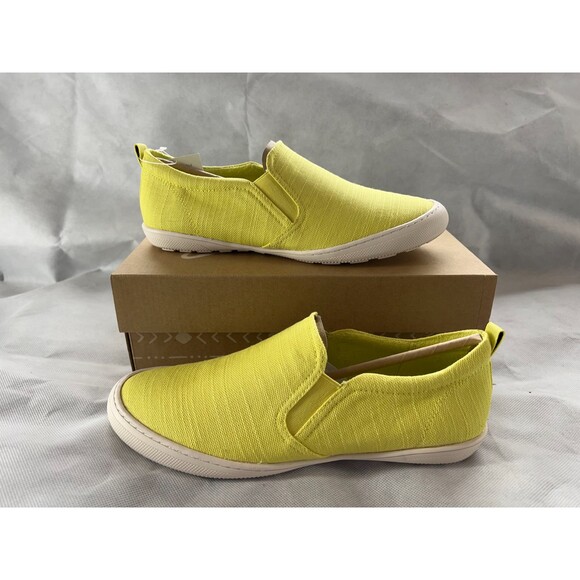 Zodiac Paige Citron Slip On Sneakers Womens 9 M Yellow Casual Low Top Shoes NWB - Picture 5 of 7